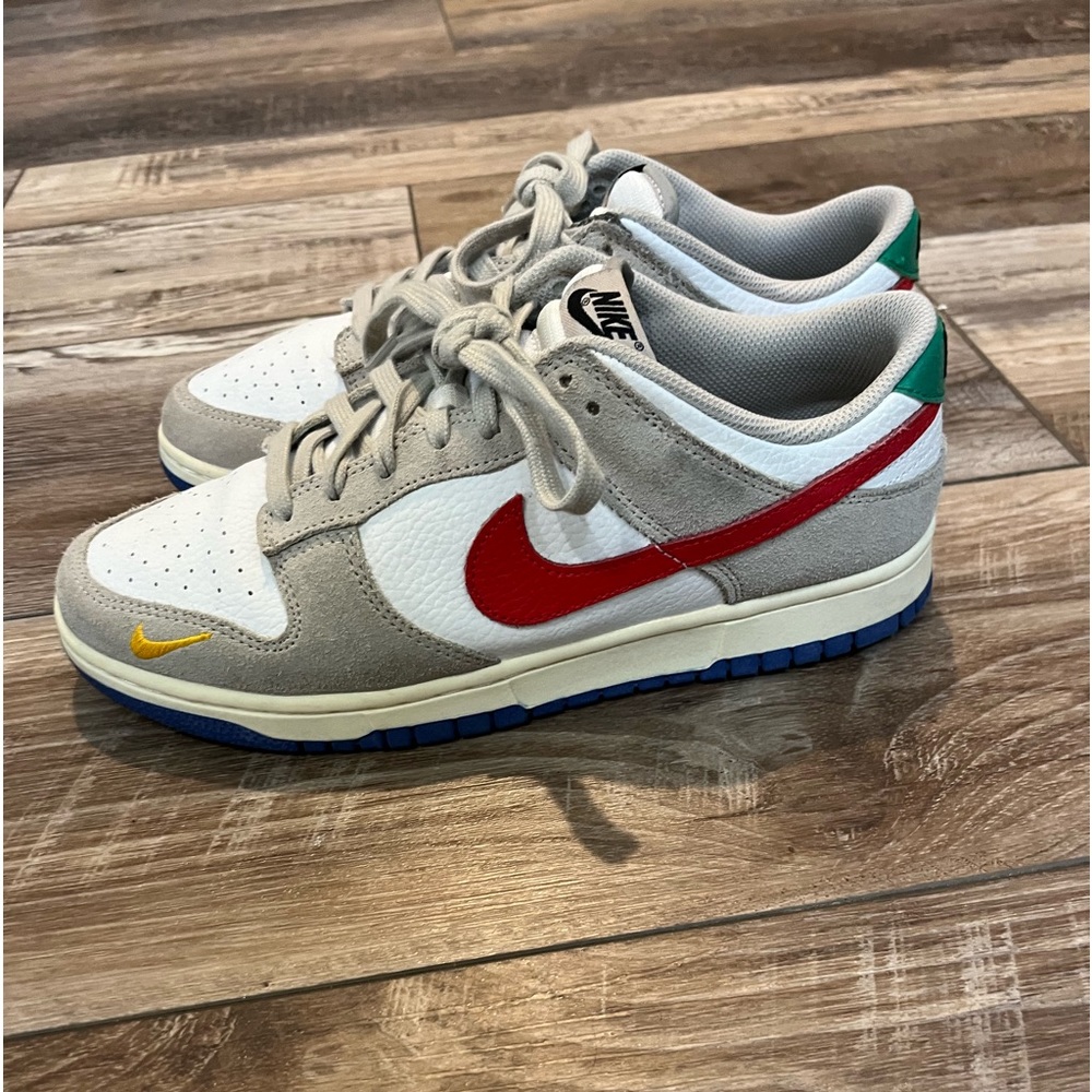 Nike Dunks